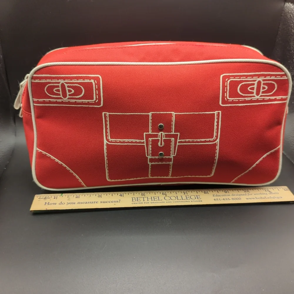 Clinique Hand Travel Makeup Bag Cosmetic Purse RED - Gently Used